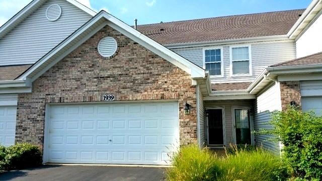 1939 Golden Gate Ln., Naperville, IL 60563