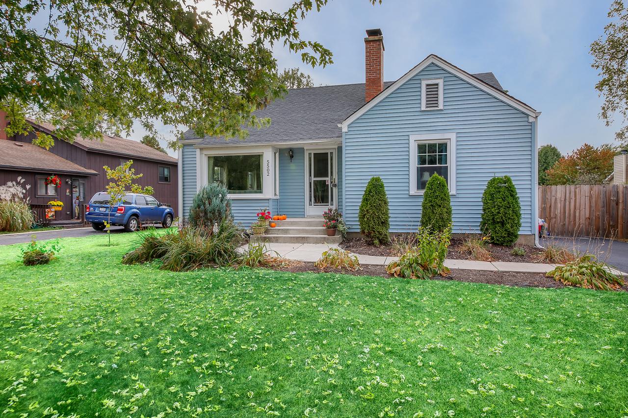 5502 Hillcrest Ave., Downers Grove, IL 60515