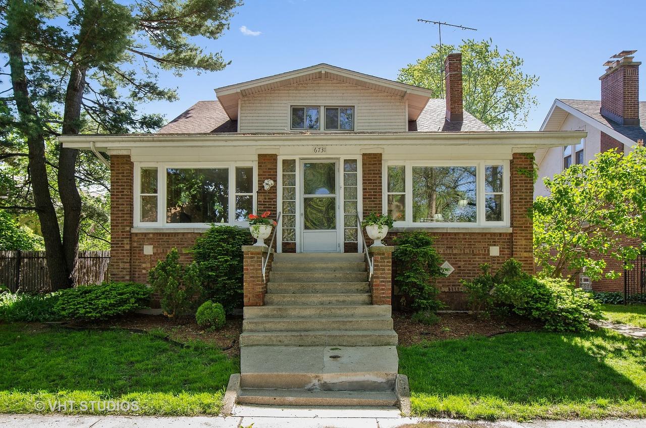 6731 N Hermitage Ave., Chicago, IL 60626