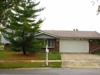 760 Old Farm Rd., Matteson, IL 60443