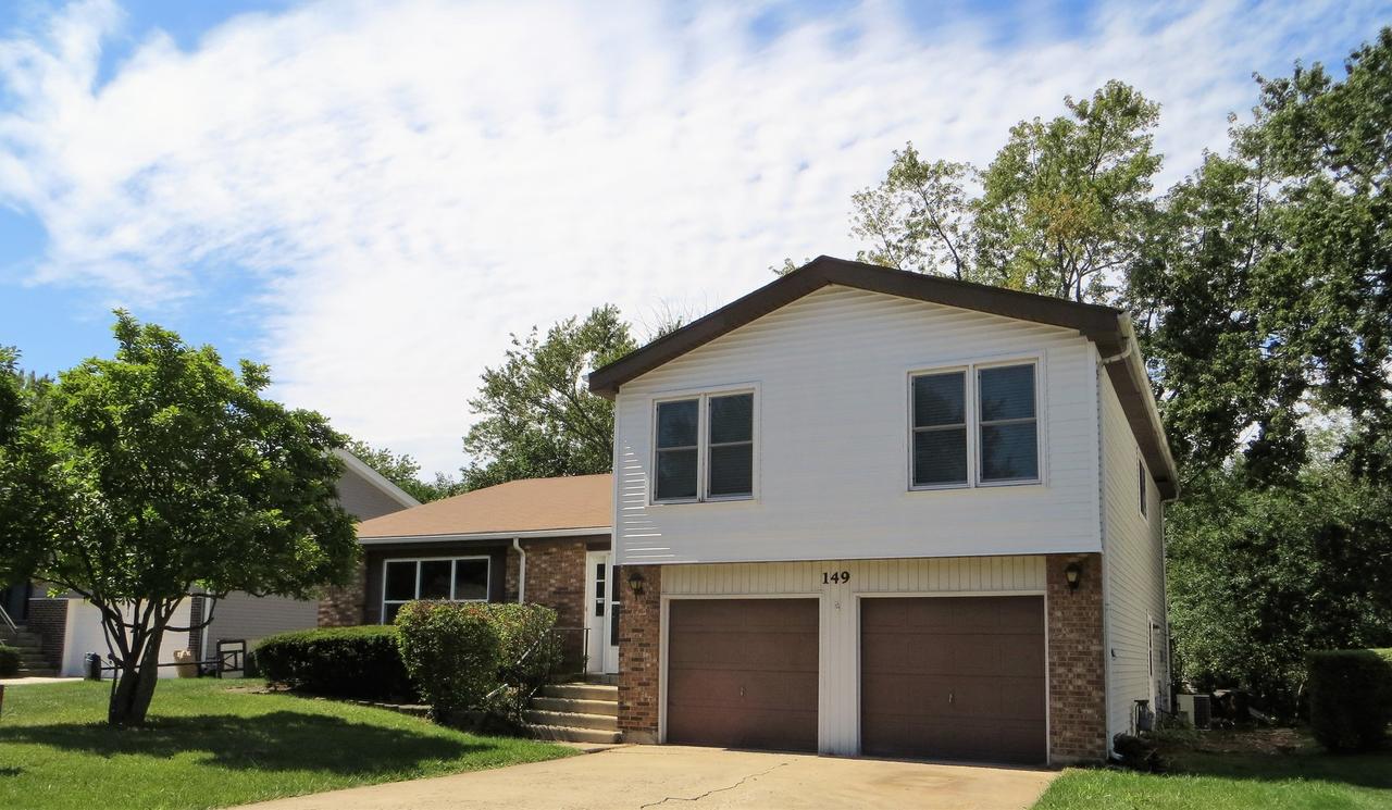 149 Tomahawk Ct., Bolingbrook, IL 60440