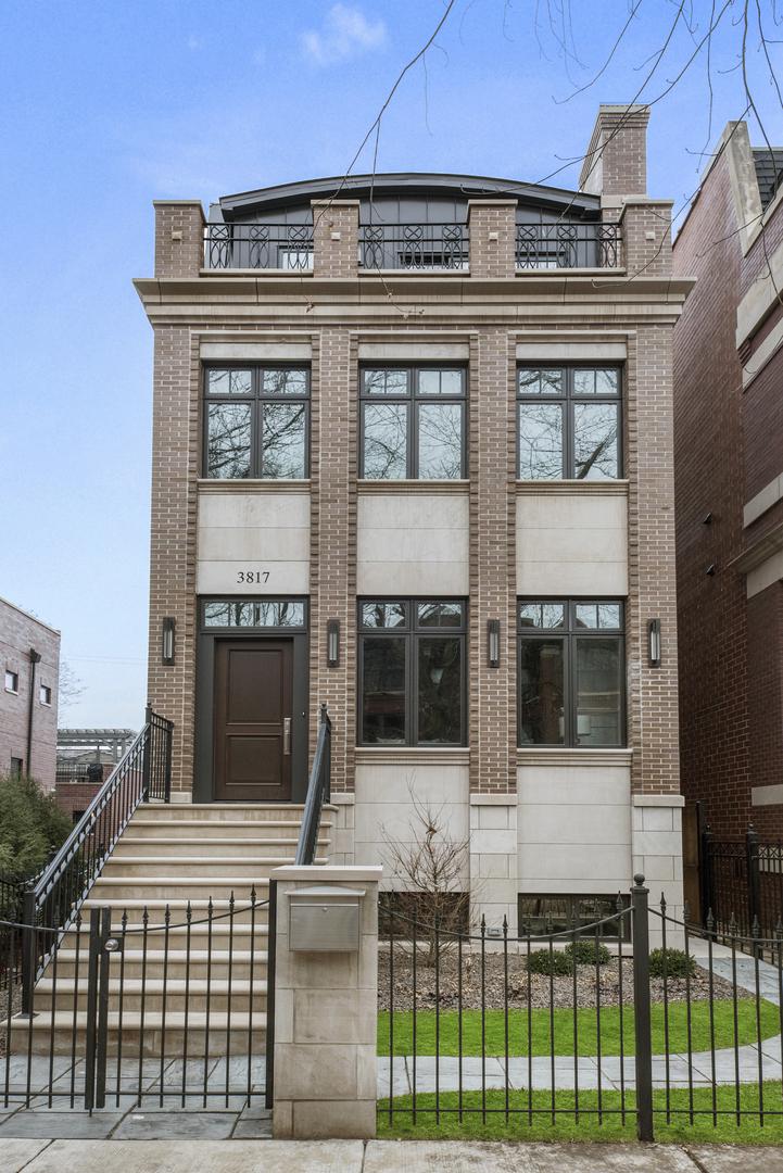 3817 N Wayne Ave., Chicago, IL 60613