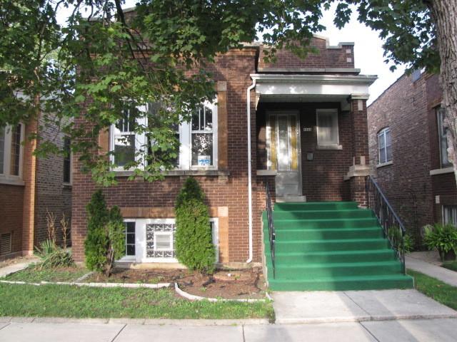 2324 S 59th Ave., Cicero, IL 60804