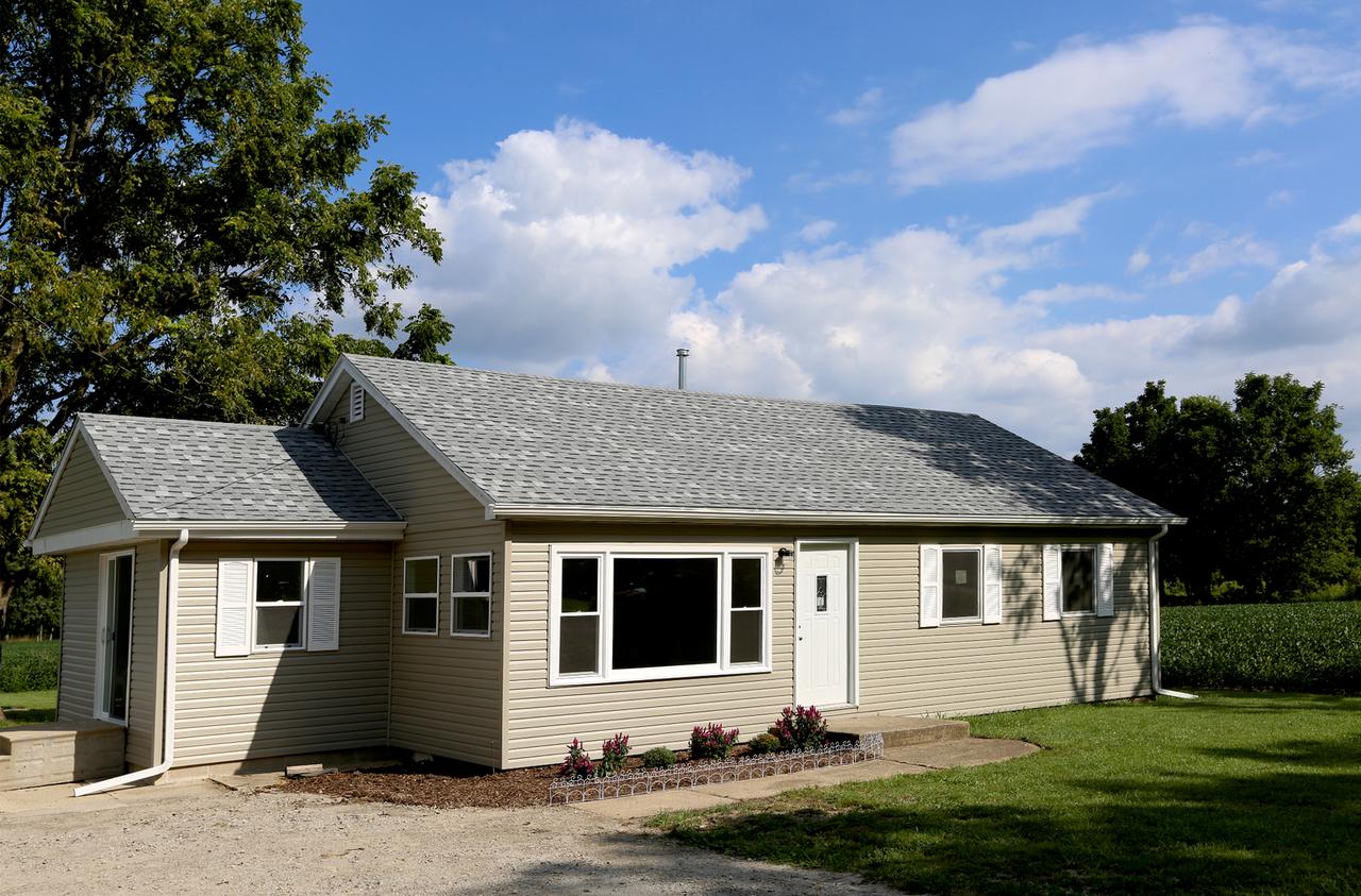25841 S Blackberry Ln., Channahon, IL 60410
