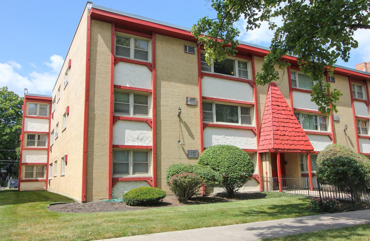 415 S Lombard Ave. #305, Oak Park, IL 60302