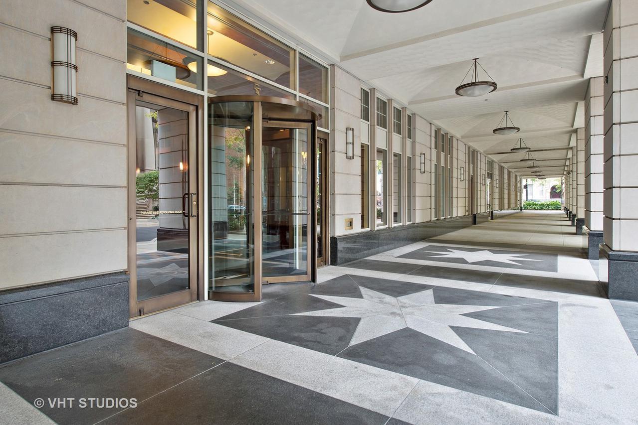 55 E Erie St. #2704, Chicago, IL 60611