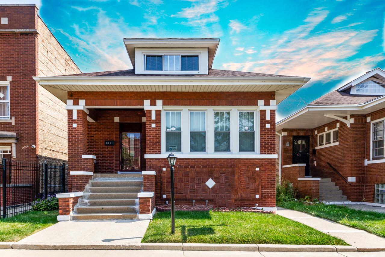 8211 S Justine St., Chicago, IL 60620