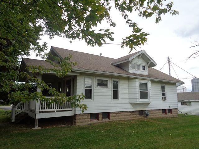 101 N 2nd St., Holcomb, IL 61043