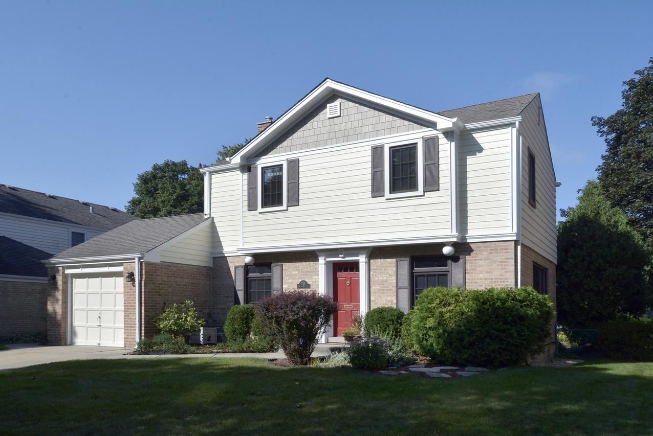 734 S Mitchell Ave., Arlington Heights, IL 60005