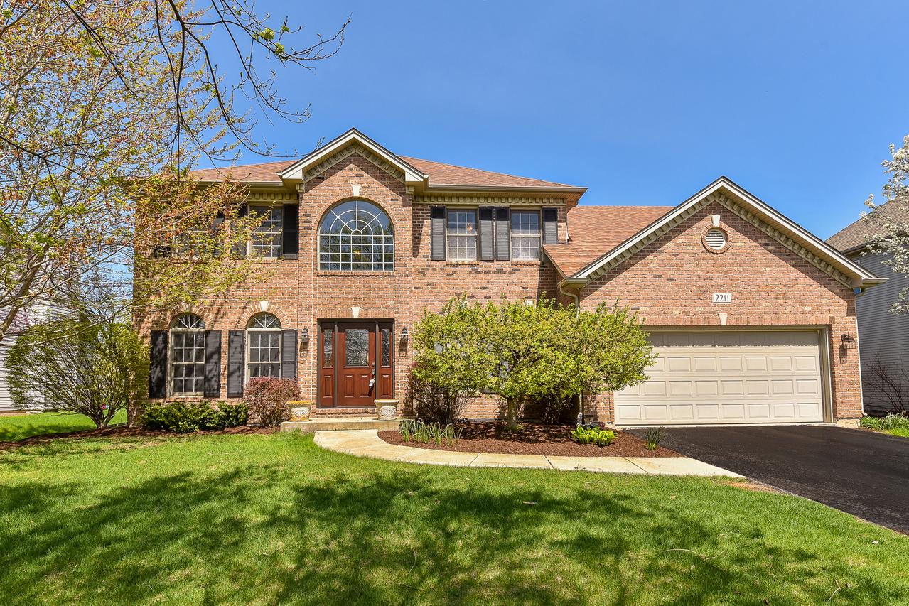 2211 Snow Creek Rd., Naperville, IL 60564