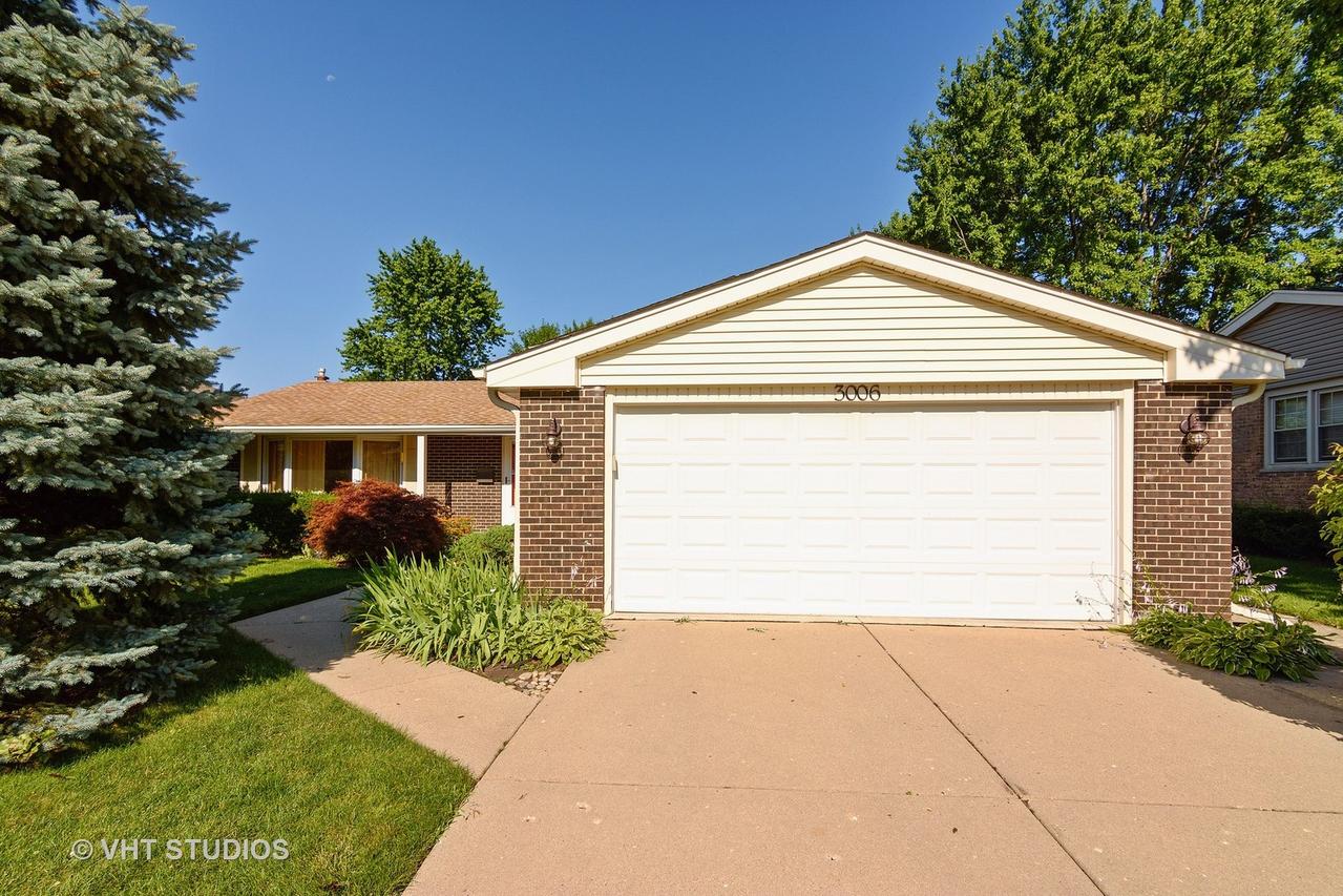 3006 N Windsor Dr., Arlington Heights, IL 60004
