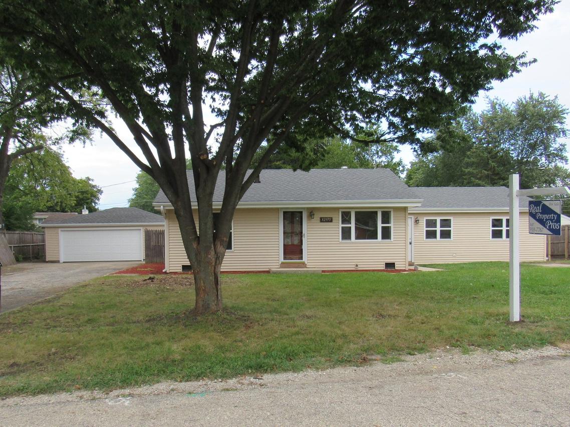 32975 N Wayside Pl., Grayslake, IL 60030