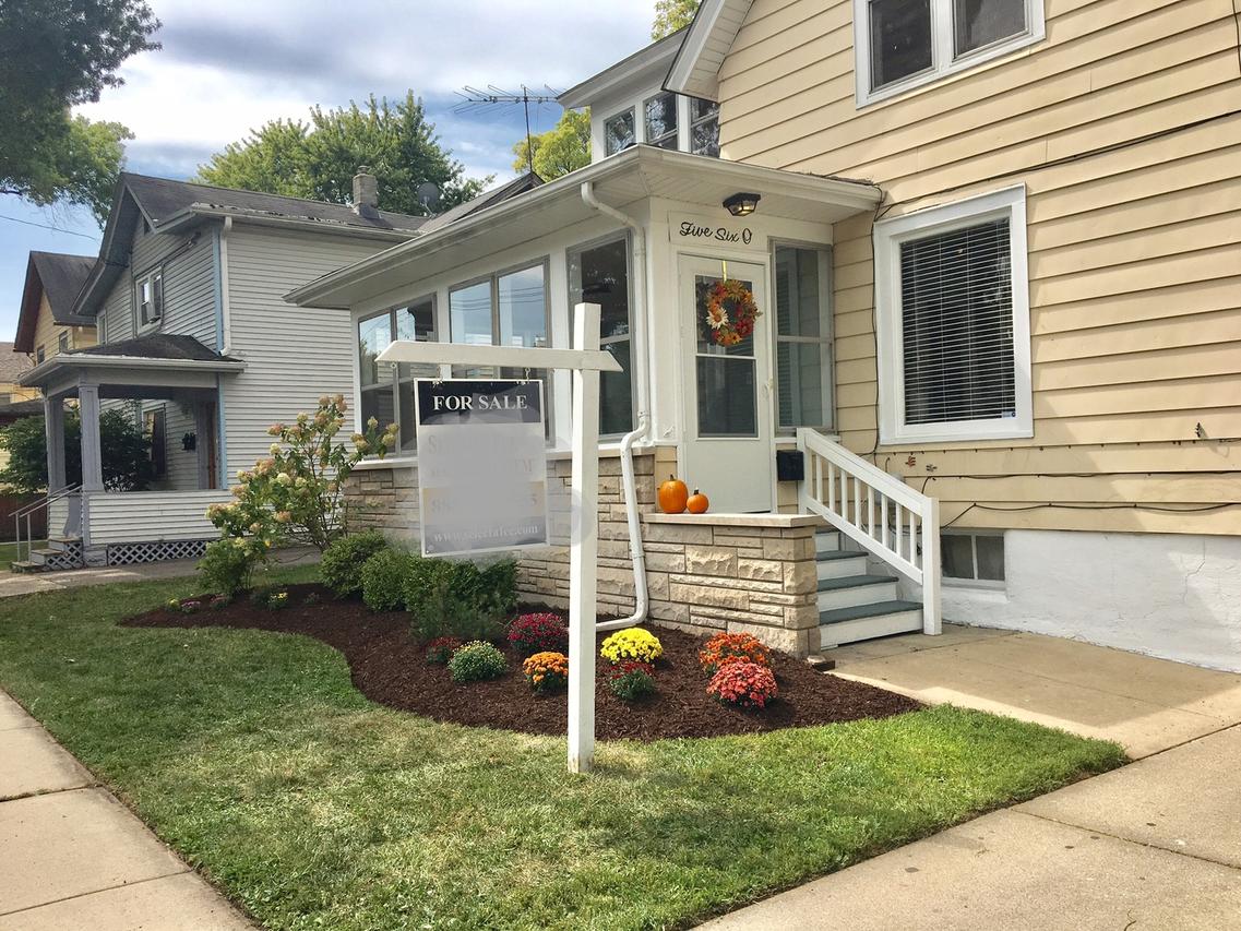 560 Pennsylvania Ave., Aurora, IL 60506