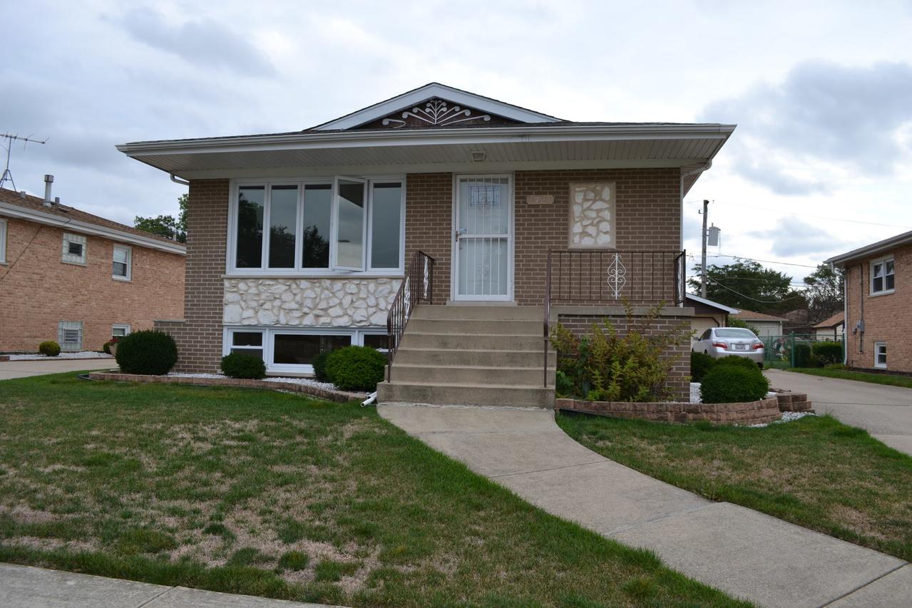 6425 W 84th Pl., Burbank, IL 60459