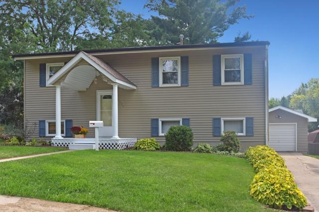 1225 Hillcrest Ln., Freeport, IL 61032