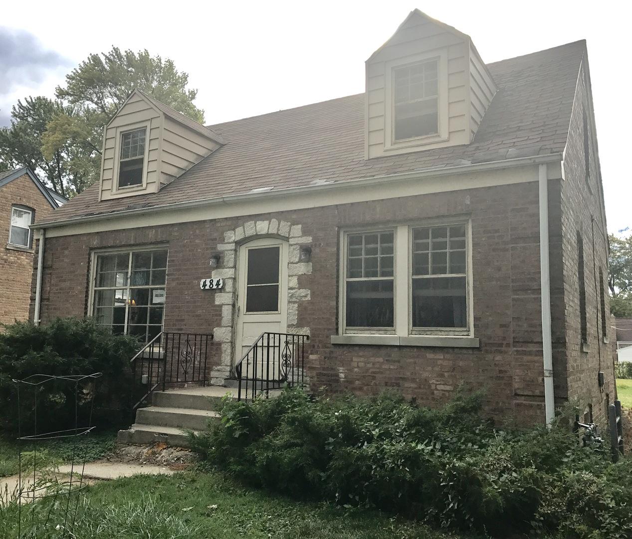 484 N Emroy Ave., Elmhurst, IL 60126