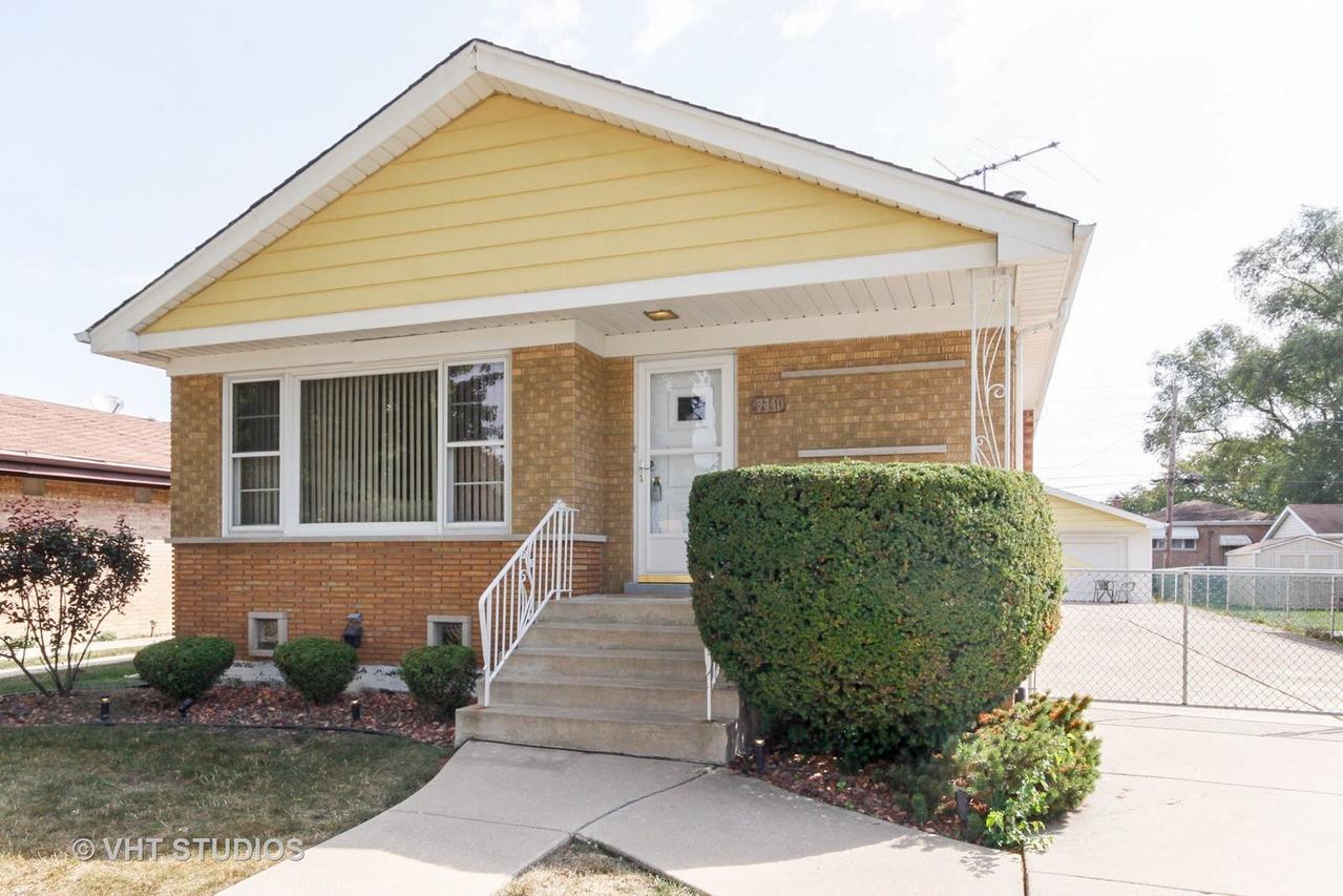 9341 Major Ave., Oak Lawn, IL 60453
