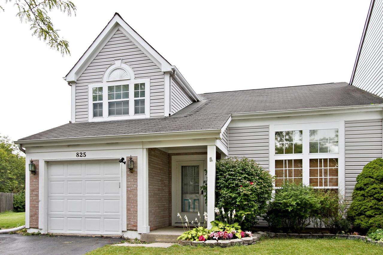 825 Buckingham Ct., Mundelein, IL 60060