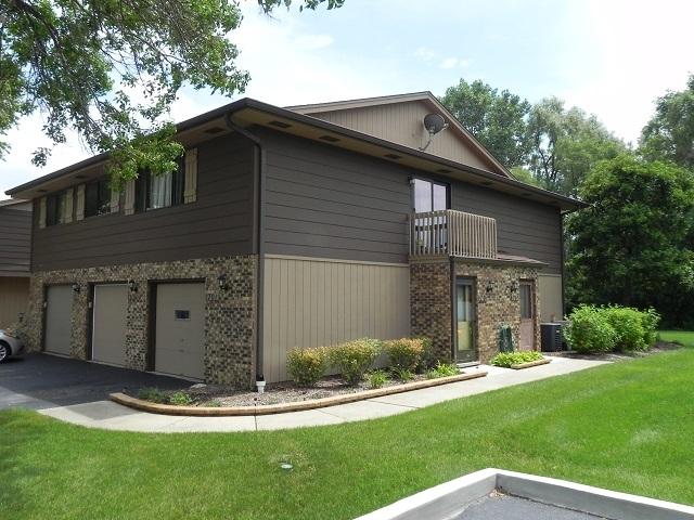 701 Whalom Ln., Schaumburg, IL 60173