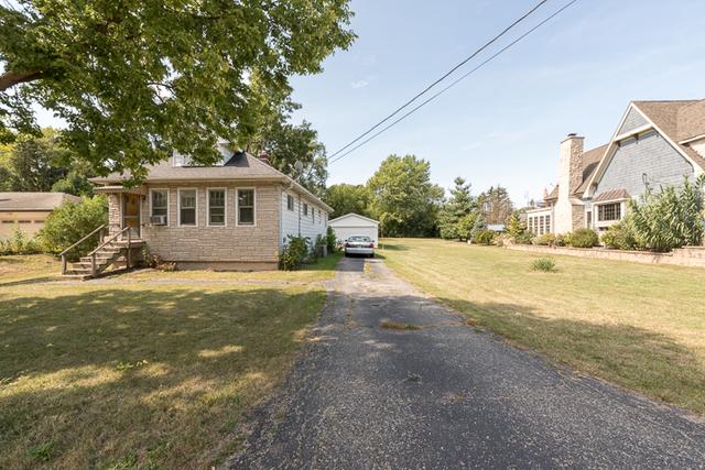 4720 Cumnor Rd., Downers Grove, IL 60515