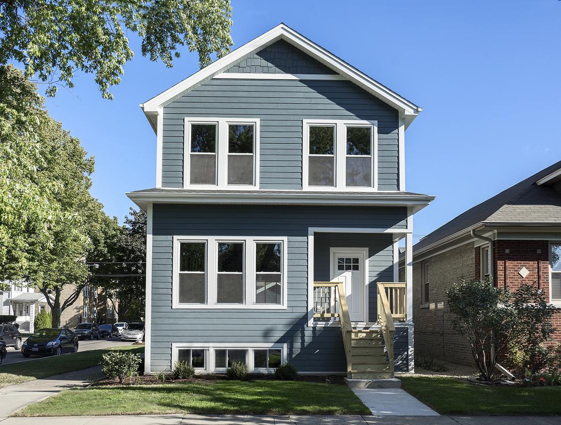4428 W Leland Ave., Chicago, IL 60630