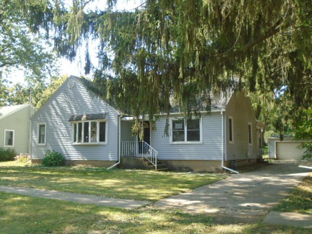 324 S Pine St., Stillman Valley, IL 61084