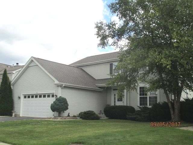 452 Willow Rd., Lakemoor, IL 60051