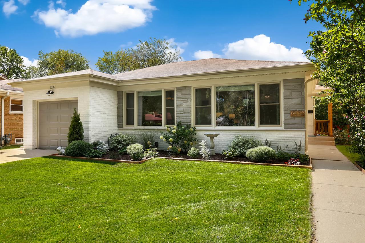 9332 Morgan Ave., Evanston, IL 60203