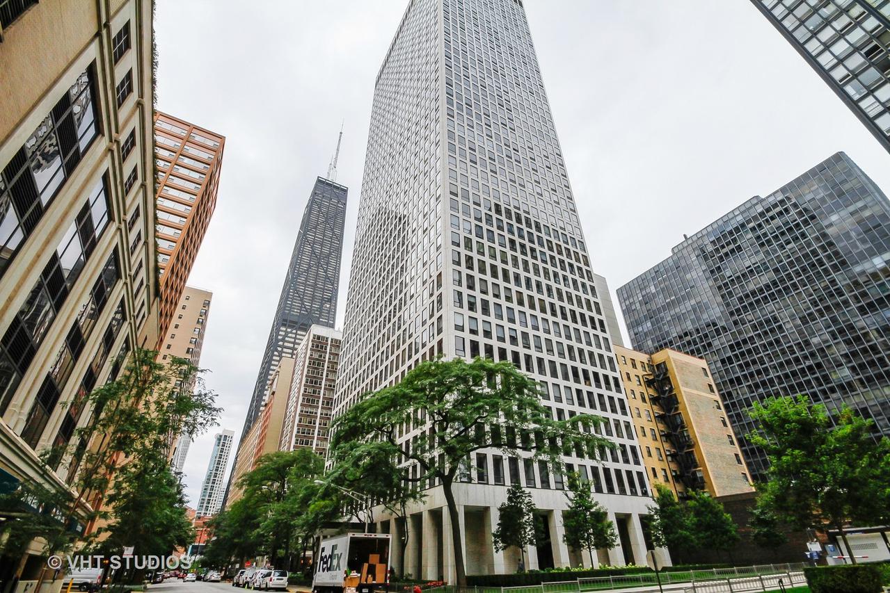 260 E Chestnut St. #606, Chicago, IL 60611
