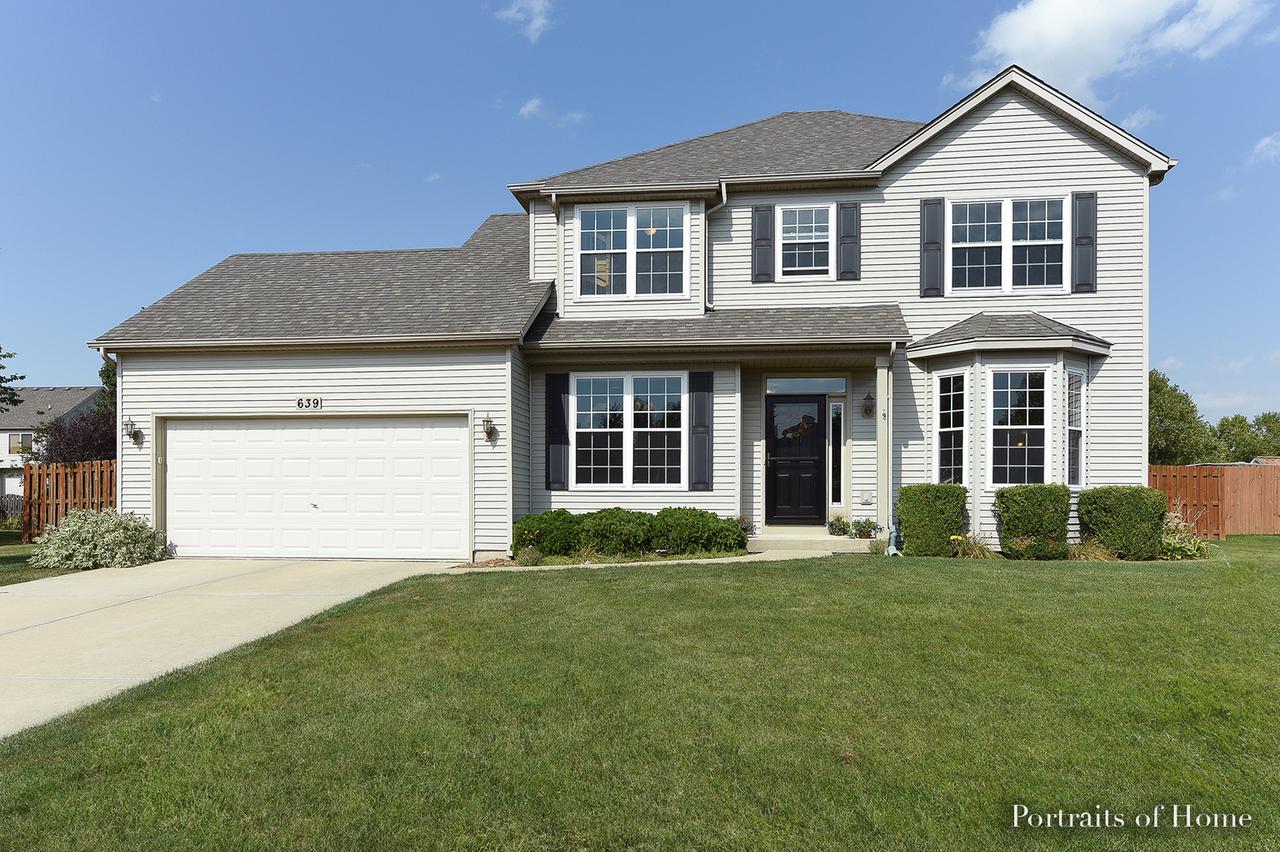 639 Red Tail Ct., Yorkville, IL 60560