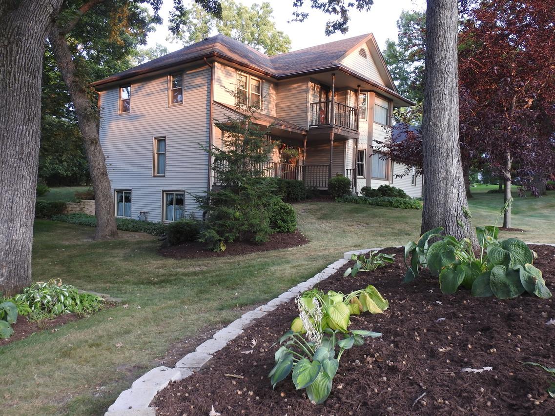 10189 William Tr., Roscoe, IL 61073