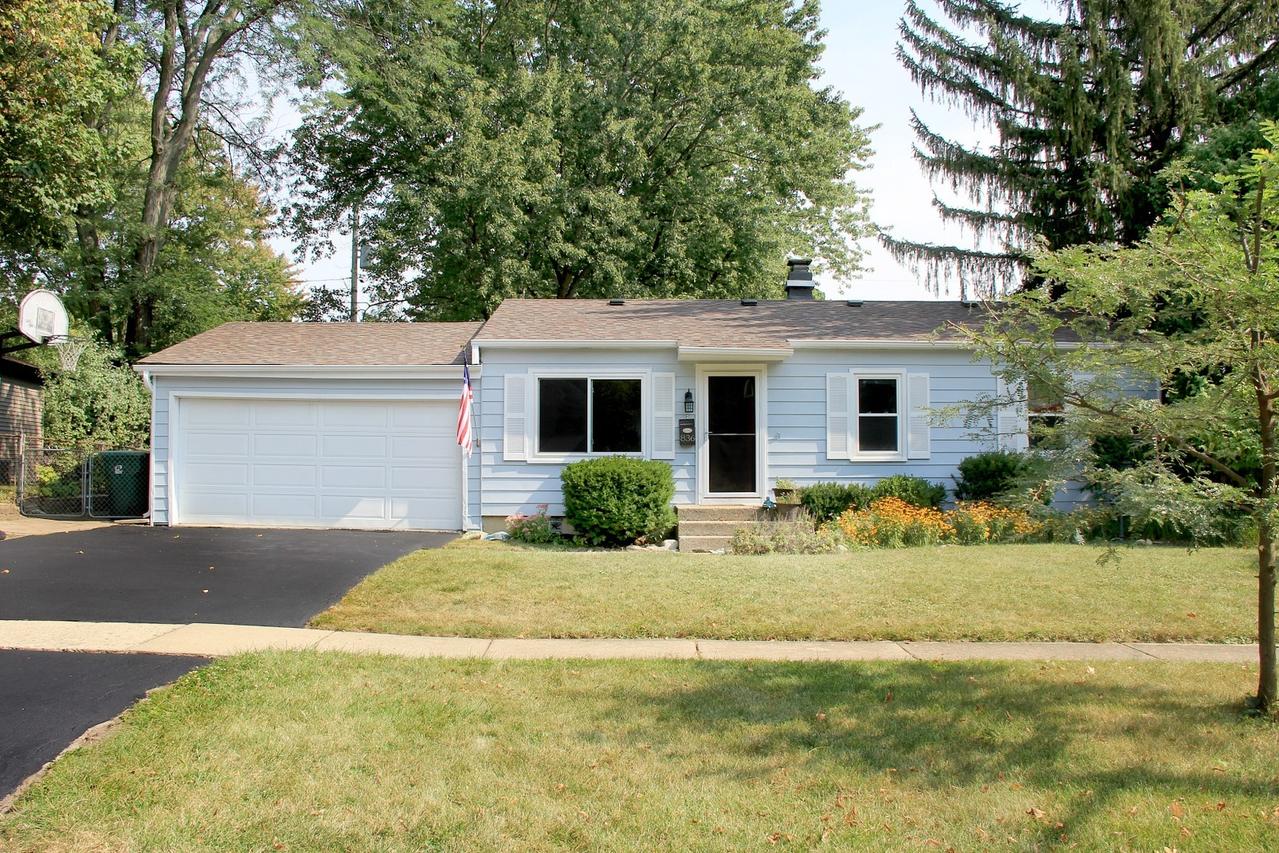 836 Valley Ln., Geneva, IL 60134