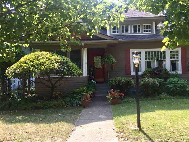 1525 Camp Ave., Rockford, IL 61103