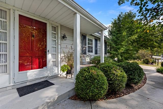 2300 Prospect Ave., Evanston, IL 60201