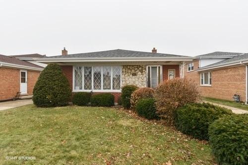 607 Marquette Ave., Calumet City, IL 60409