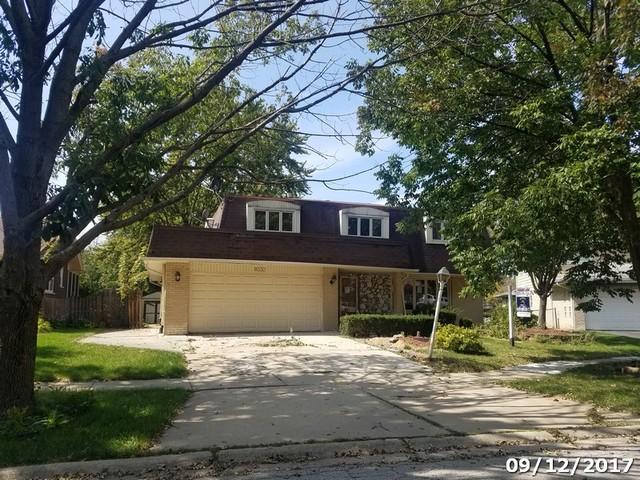 8532 Loveland Ln., Palos Hills, IL 60465
