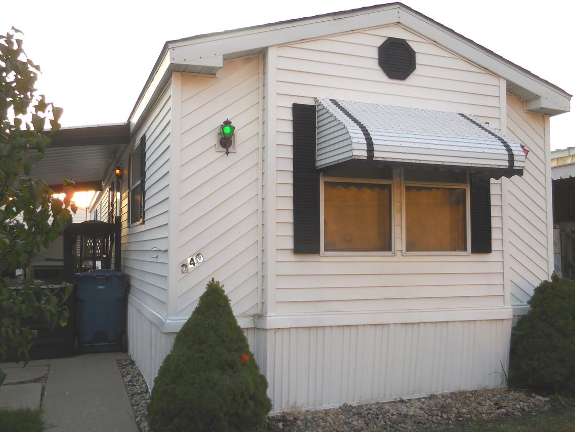9001 S Cicero Ave. #240, Oak Lawn, IL 60453