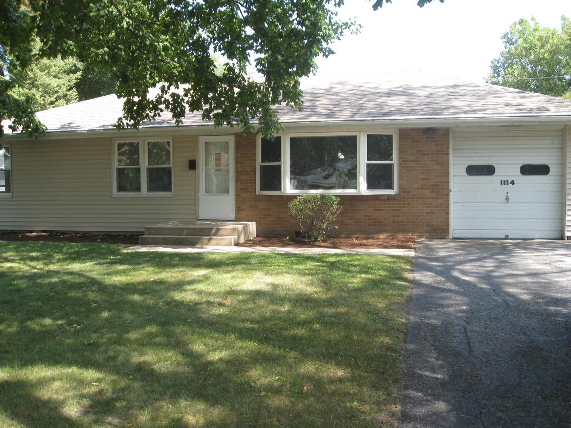 1114 Westminster Rd., Joliet, IL 60435