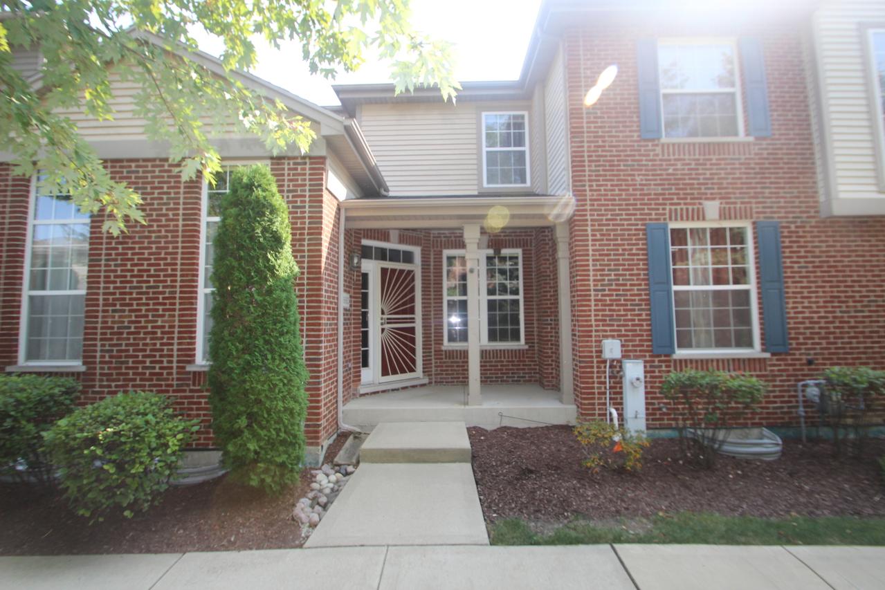 6663 Pine Lake Dr., Tinley Park, IL 60477