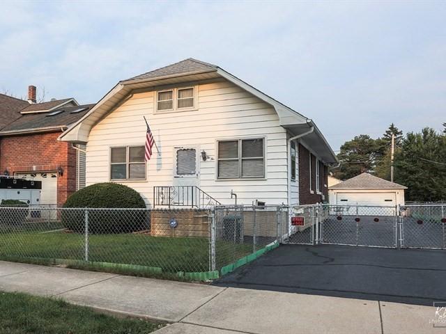 1010 Nicholson St., Joliet, IL 60435
