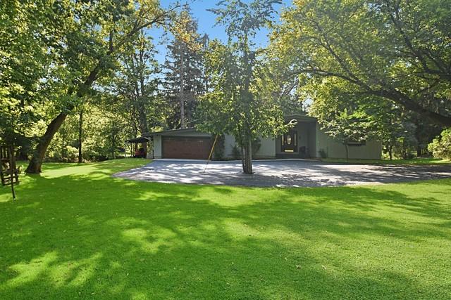1797 S Demeter Dr., Freeport, IL 61032