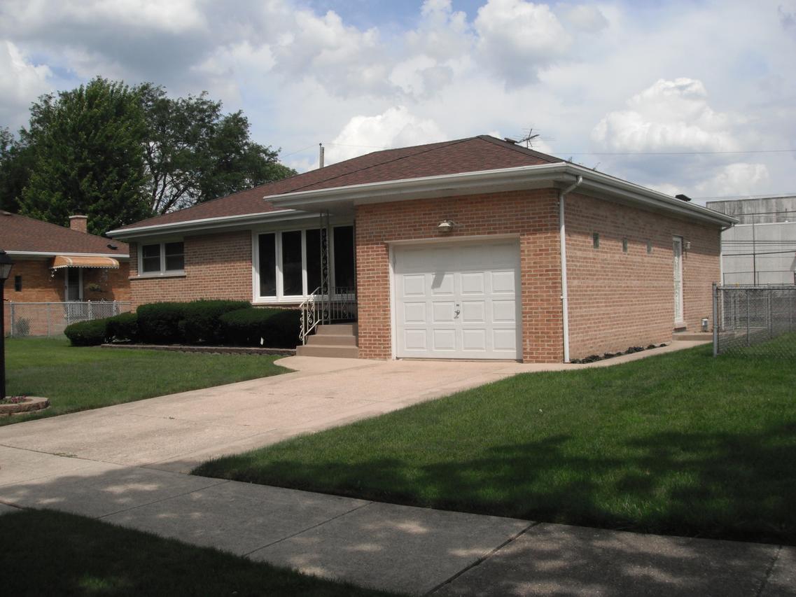 7012 W Jonquil Ter., Niles, IL 60714