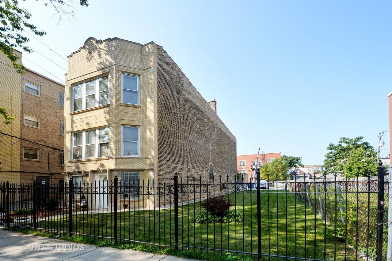 518 N Trumbull Ave., Chicago, IL 60624