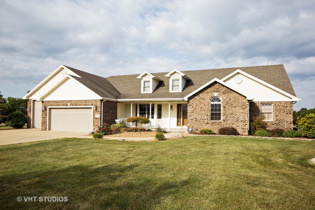 984 Beth Dr., St. Anne, IL 60964