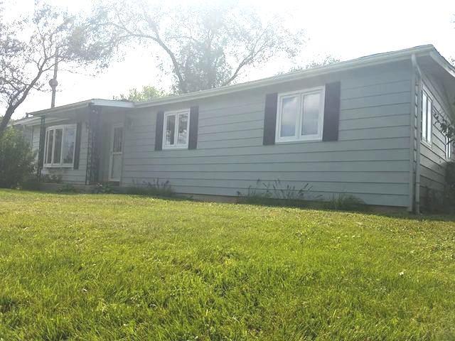 704 Livingston St., Mchenry, IL 60051