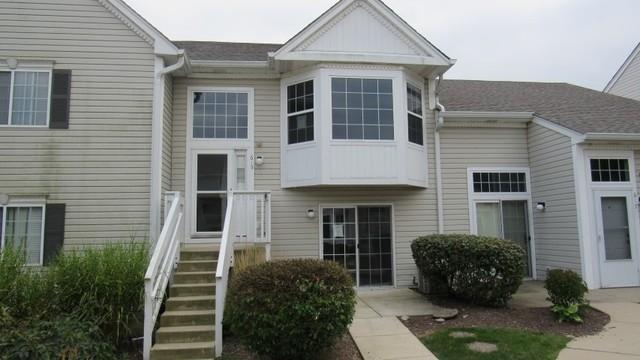 615 E Victoria Cir., North Aurora, IL 60542