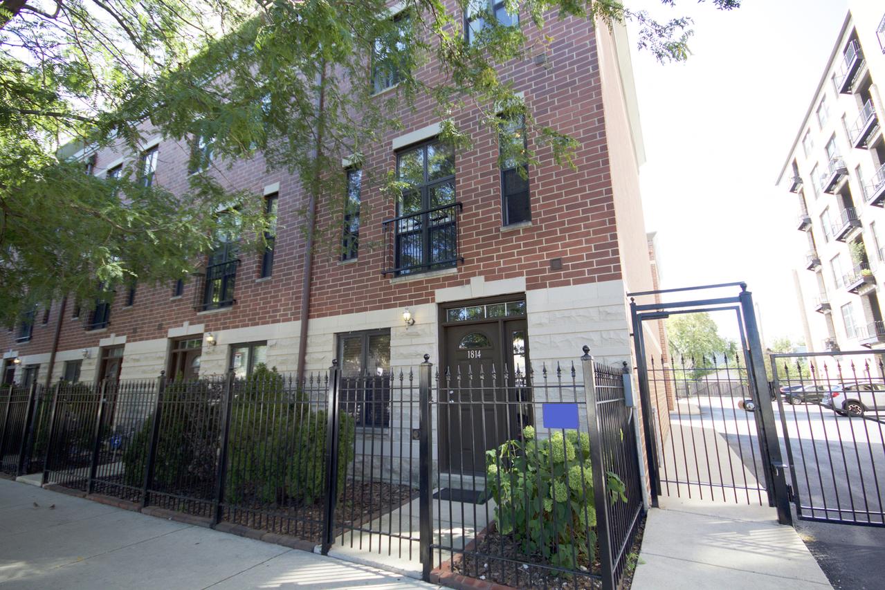 1814 N Spaulding Ave., Chicago, IL 60647