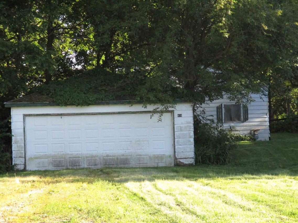 416 E Main St., Yorkville, IL 60560