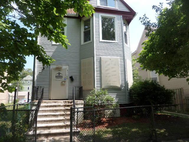 851 N Latrobe Ave., Chicago, IL 60651