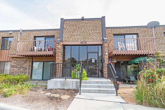 605 Limerick Ln. #1A, Schaumburg, IL 60193